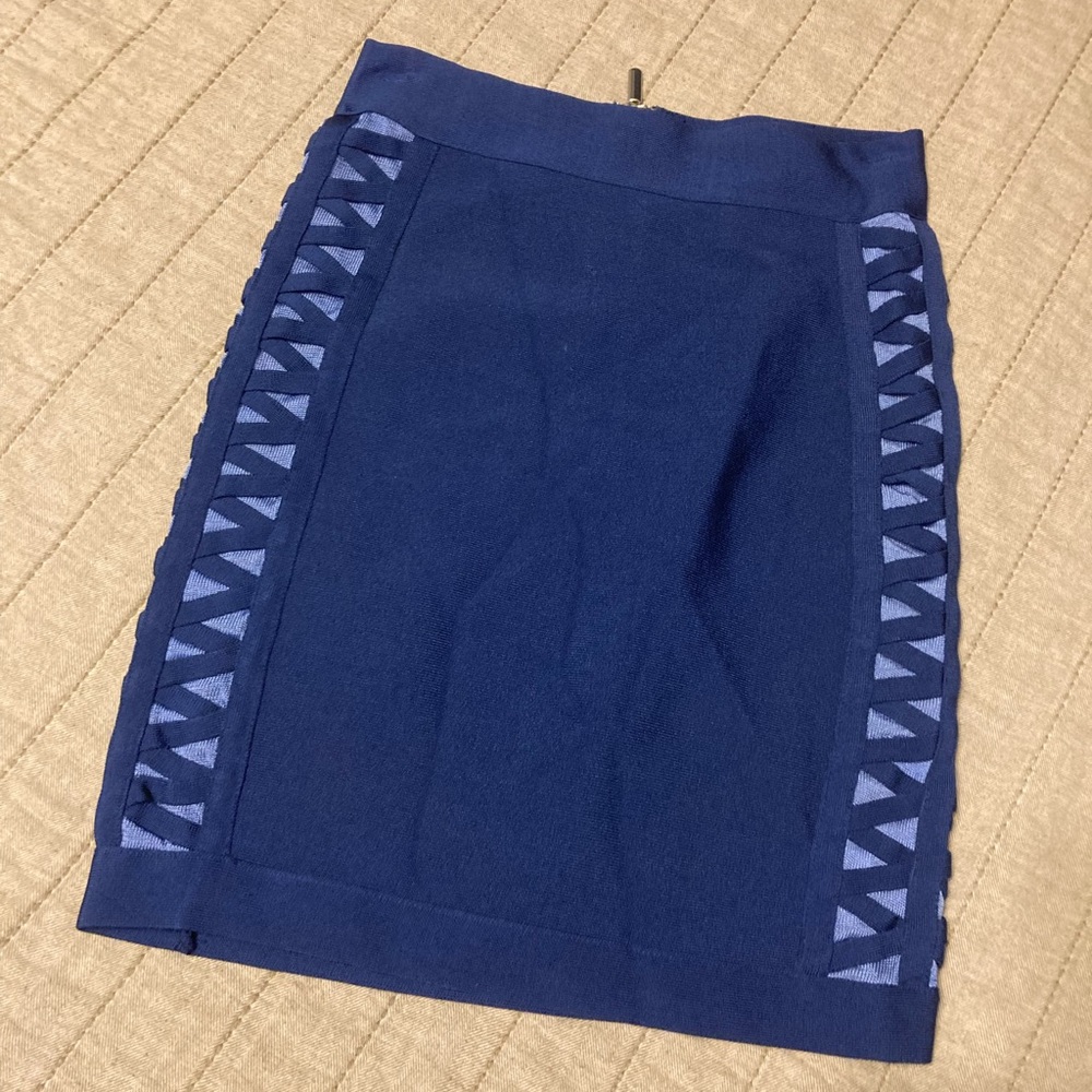 NWT Bebe Bandage Style Crisscross Skirt